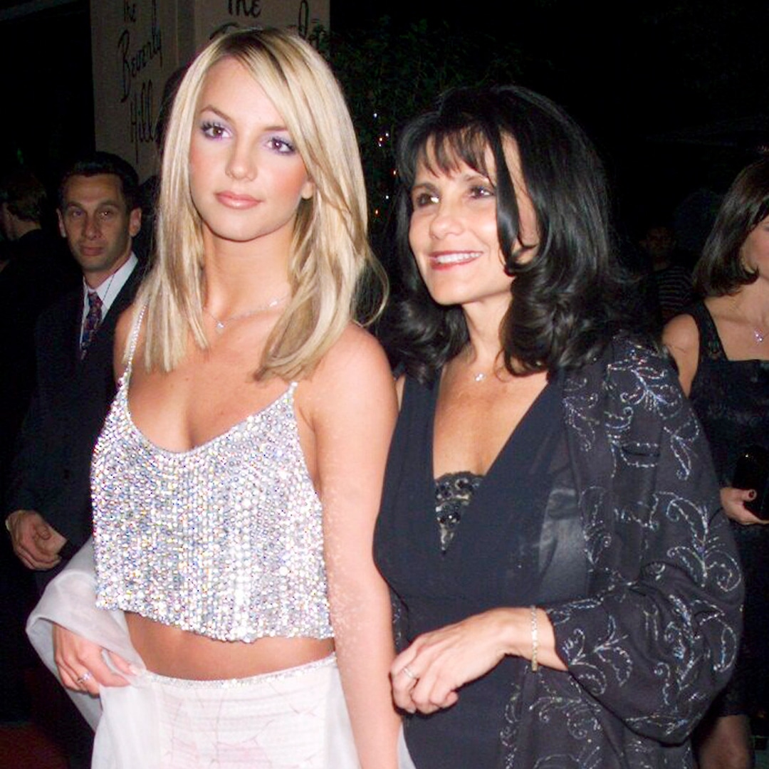 Britney Spears Reunites With Mom Lynne Spears After Conservatorship Battle – E! Online
